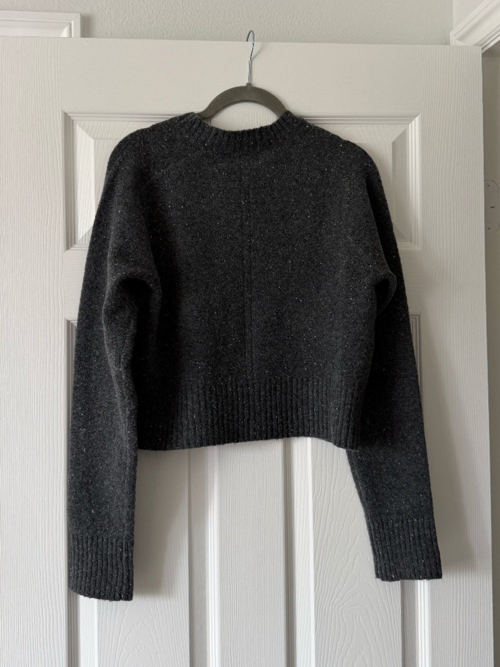 Universal Thread Cropped Sweater - Picture 2 of 2